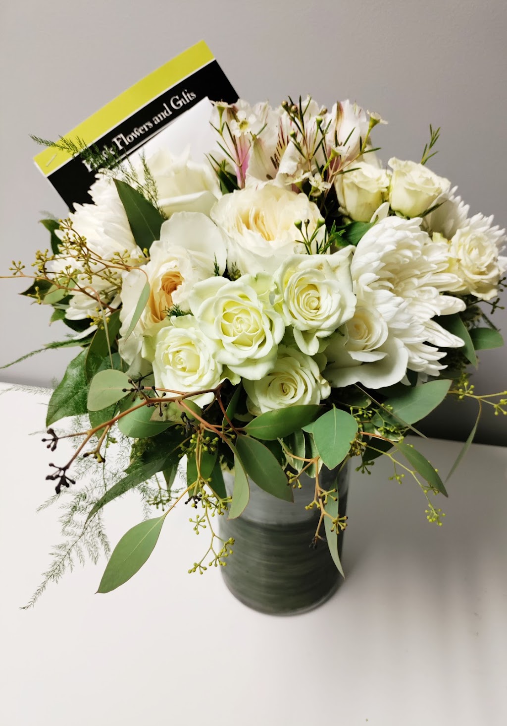 Hawk Floral Designs | 5912 S Cody St #111, Littleton, CO 80123, USA | Phone: (303) 872-8555