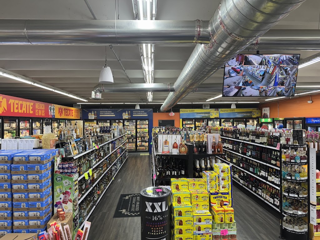 Stang Kelly Liquors | 712 W Jefferson St, Joliet, IL 60435, USA | Phone: (815) 723-1211