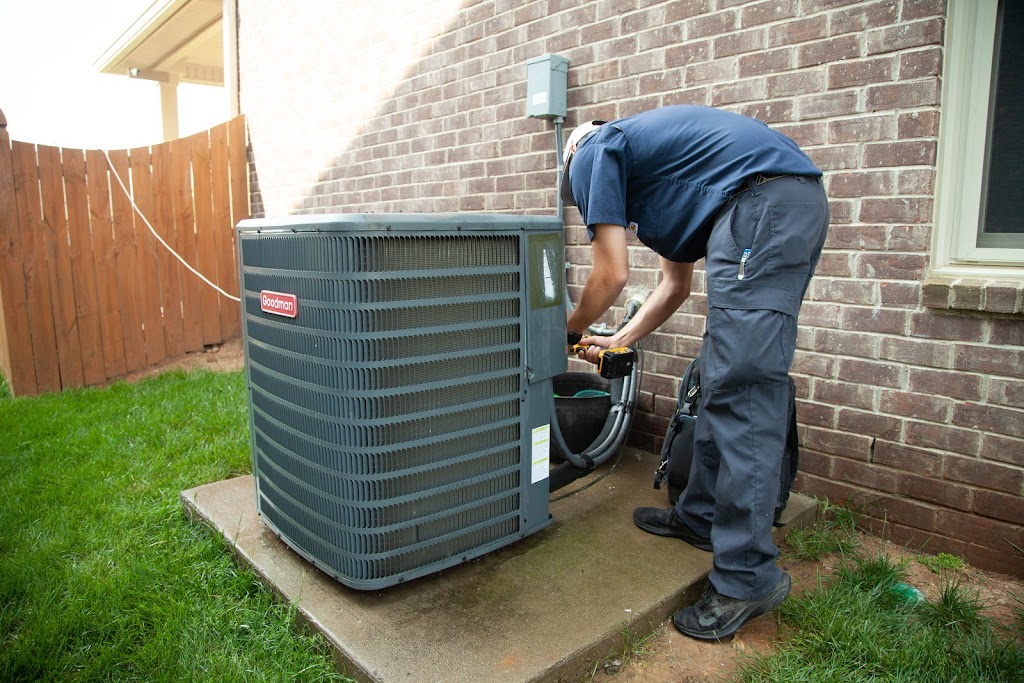 Busy Bee Plumbing Heating & Air Conditioning | 137 Southside Park Dr, Lebanon, TN 37090, USA | Phone: (615) 775-7833
