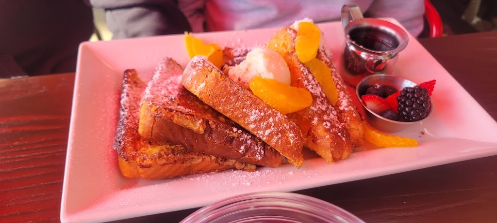 Eat This Cafe | 6547 Santa Monica Blvd, Los Angeles, CA 90038, USA | Phone: (323) 999-2003