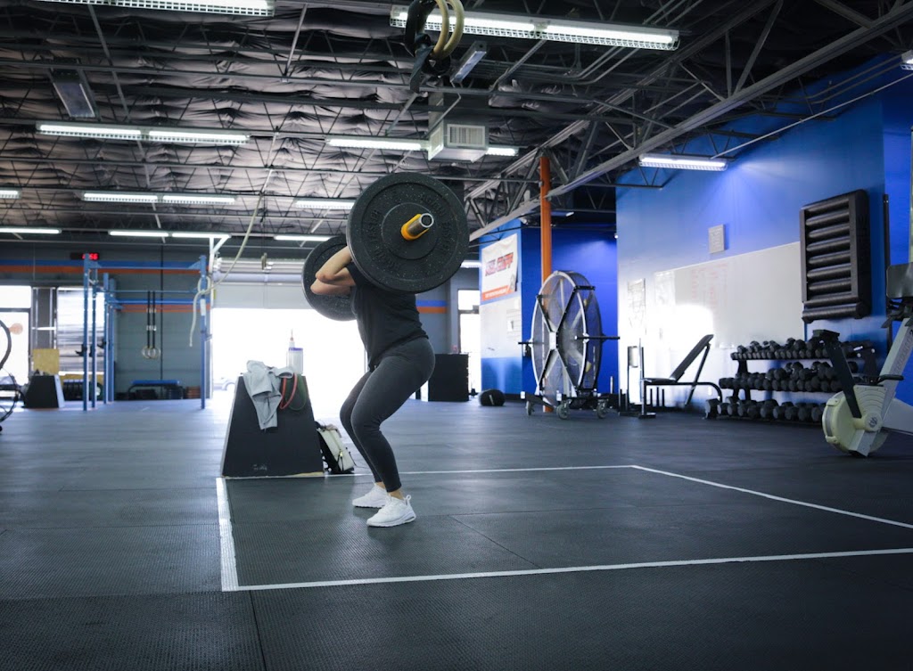 CrossFit Luna | 11488 Luna Rd, Farmers Branch, TX 75234, USA | Phone: (214) 254-4144