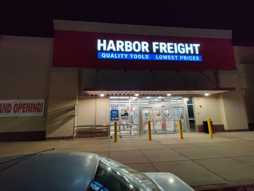 Harbor Freight Tools | 1460 Eastchase Pkwy, Fort Worth, TX 76120, USA | Phone: (682) 990-8383