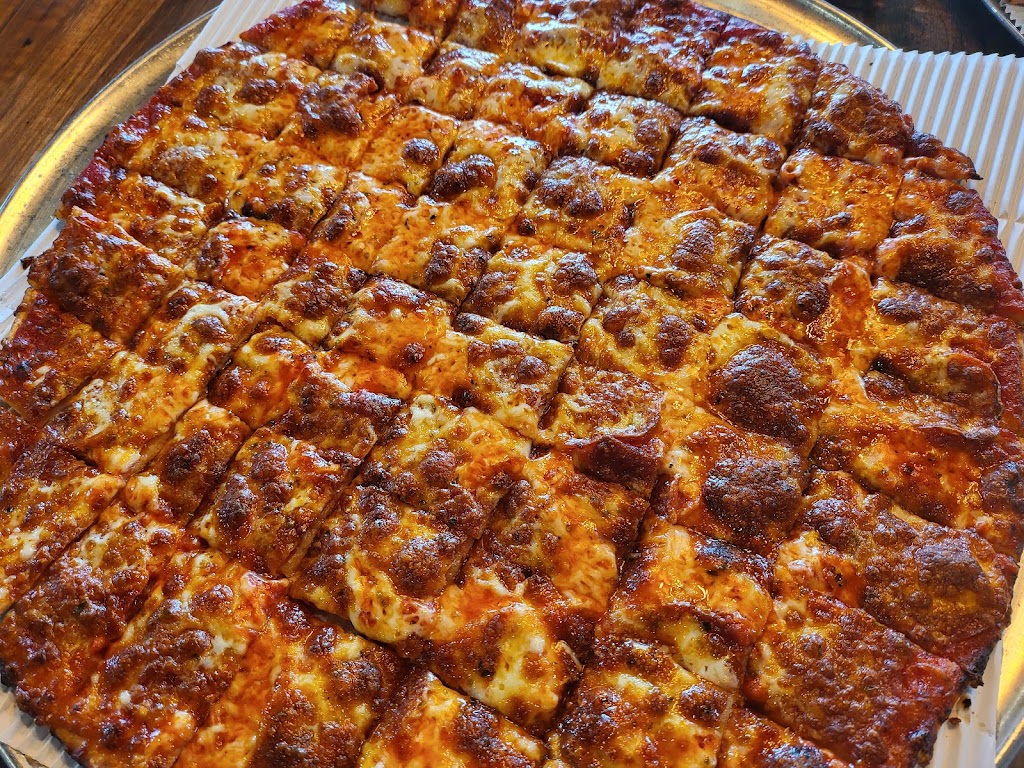 Cassanos The Pizza King | 6315 Brandt Pike, Huber Heights, OH 45424, USA | Phone: (888) 294-5464