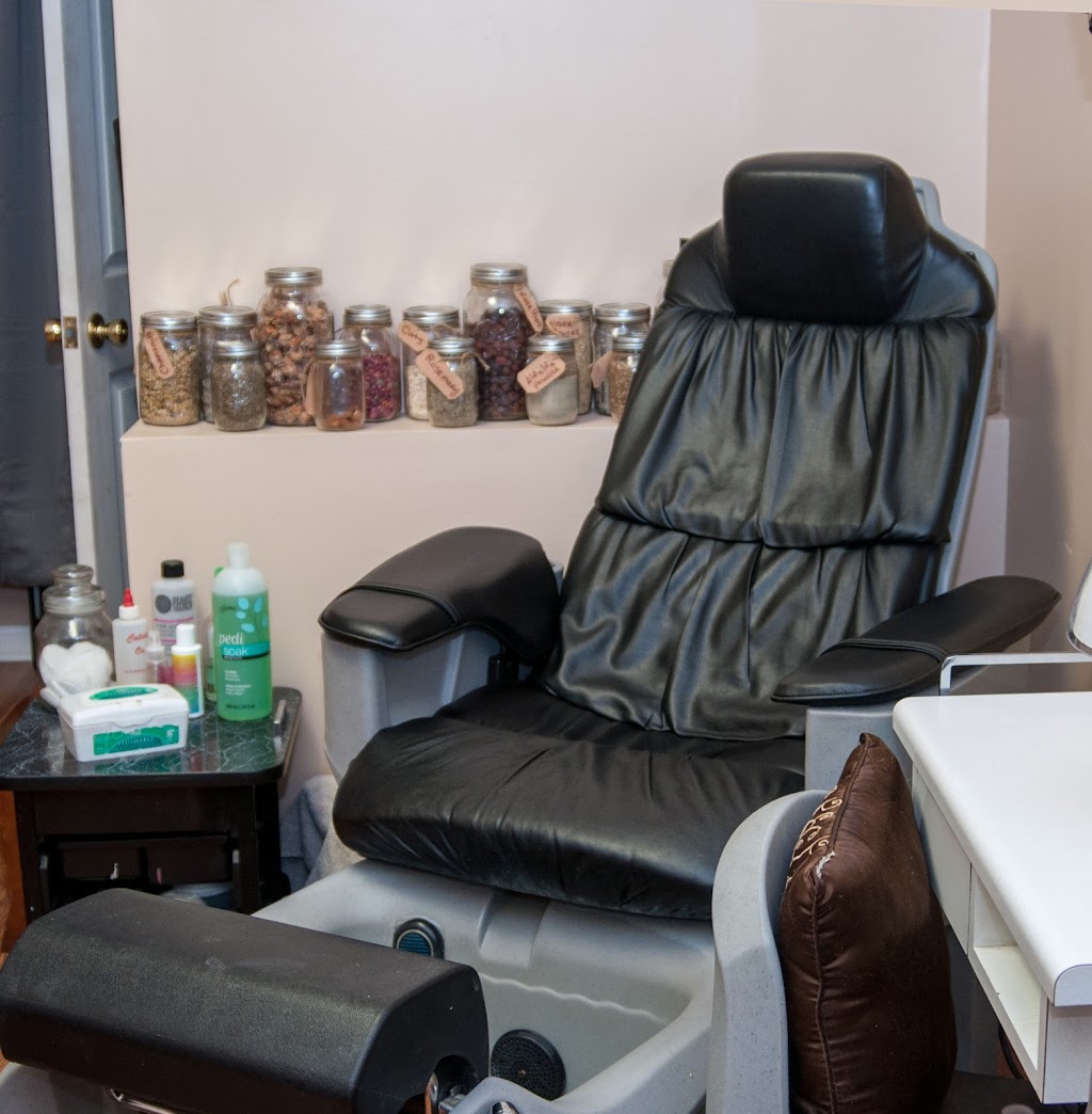 Summers Skin Rejuvenation Spa ~ a doTERRA Wellness Spa | 25 East St #1/2, West Jefferson, OH 43162, USA | Phone: (614) 360-7190