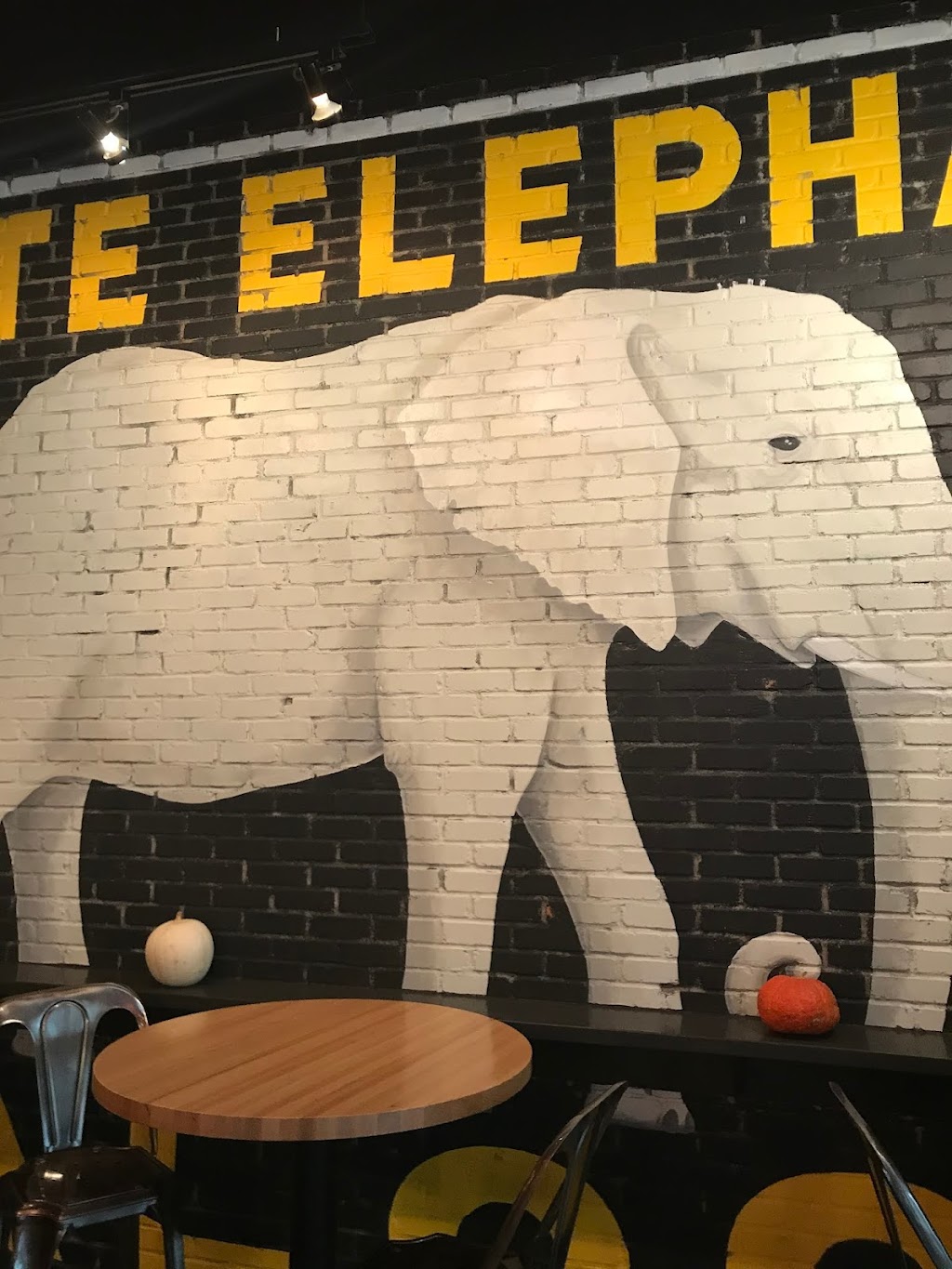 White Elephant Saloon | 209 N Main St, Spencer, OH 44275, USA | Phone: (330) 648-2520