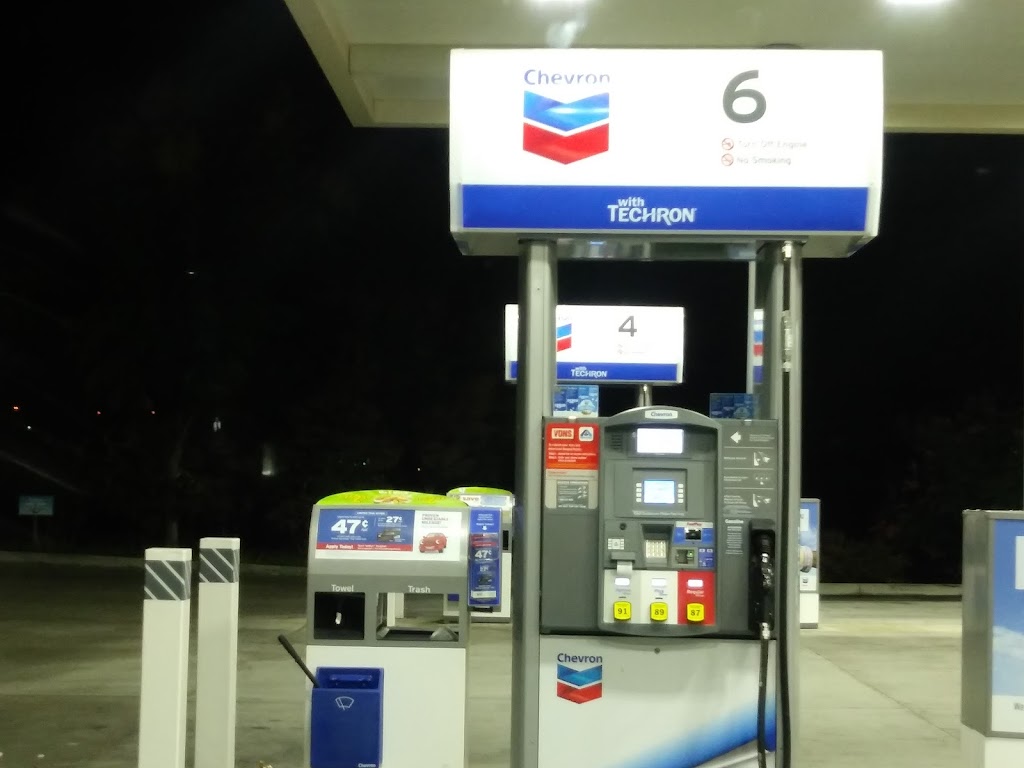 Chevron | 19220 Van Buren Boulevard, Riverside, CA 92508, USA | Phone: (951) 789-2040