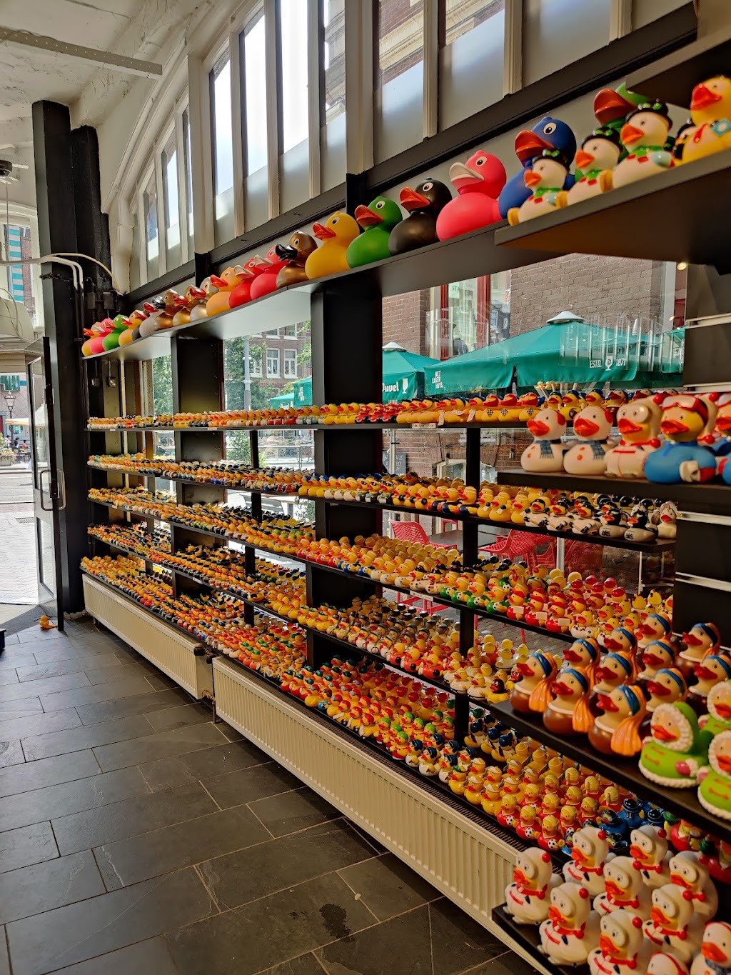 Amsterdam Duck Store | Oude Leliestraat 16, 1015 AW Amsterdam, Netherlands | Phone: 06 55396326