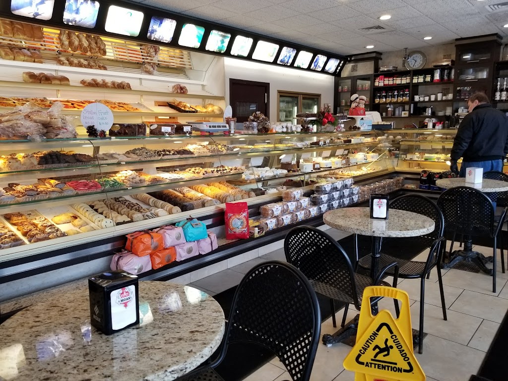 Josefs European Pastry Shop | 21150 Mack Ave, Grosse Pointe Woods, MI 48236, USA | Phone: (313) 881-5710