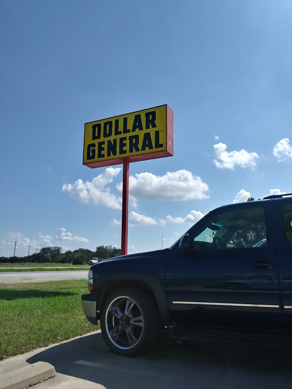 Dollar General | 1001 S Frontage Rd, Valley View, TX 76272, USA | Phone: (940) 277-2050