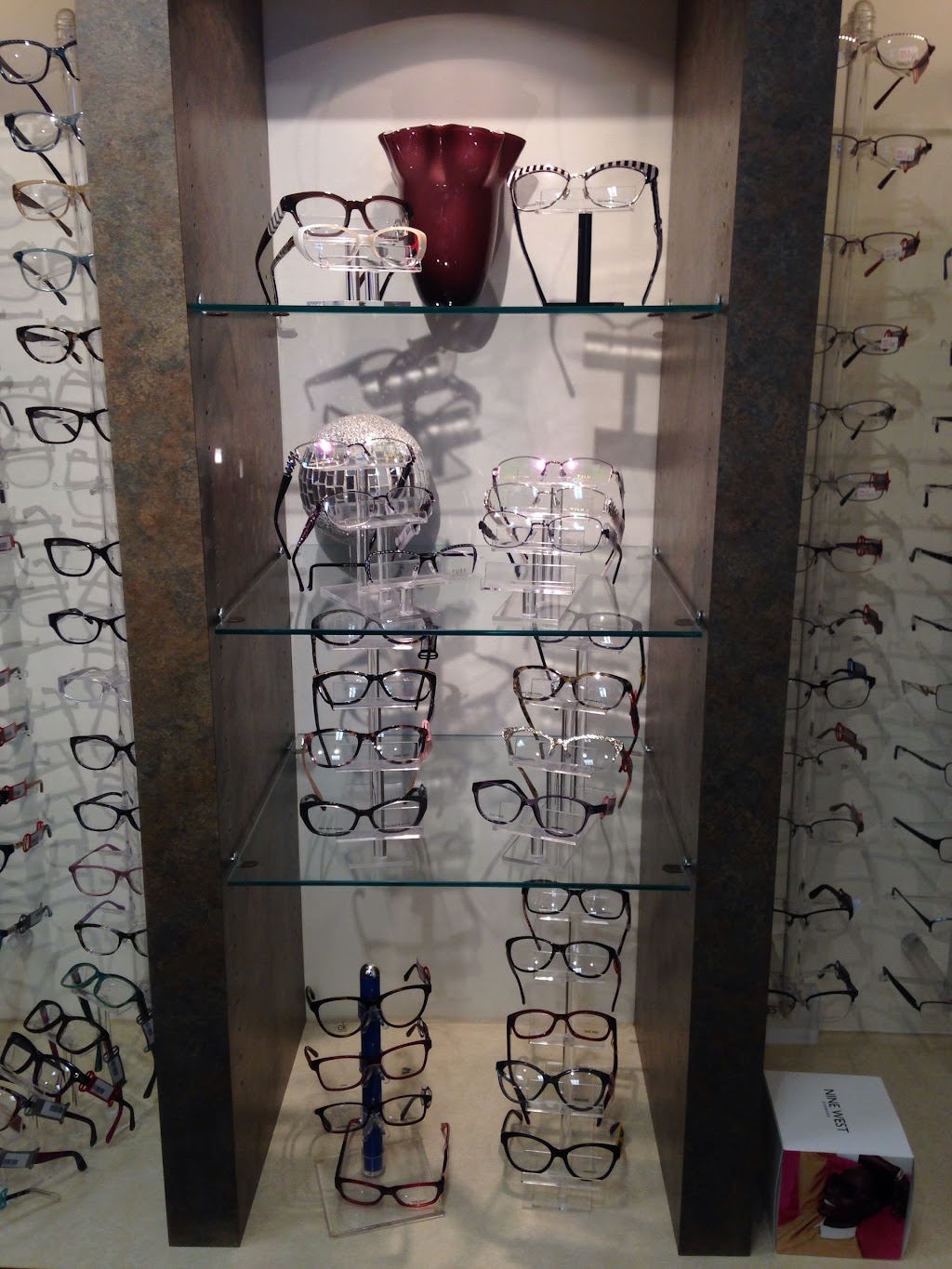 Optometric Care | 430 Beaver Valley Mall Blvd #2309, Monaca, PA 15061, USA | Phone: (724) 774-7232