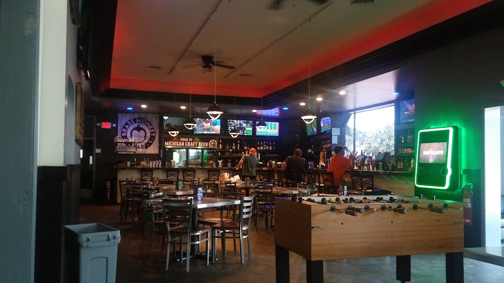 Grizzlys Bar & Grill | 1519 Oak St, Wyandotte, MI 48192, USA | Phone: (734) 708-4749