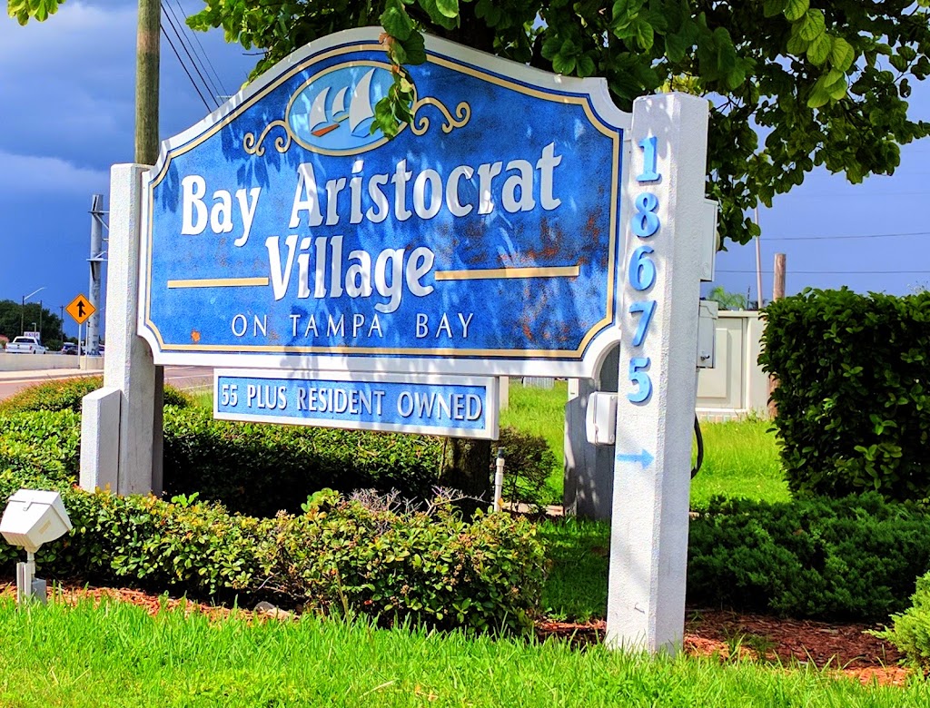 Bay Aristocrat Village - rv park  | Photo 5 of 10 | Address: 18675 US Hwy 19 N, Clearwater, FL 33764, USA | Phone: (727) 531-4906