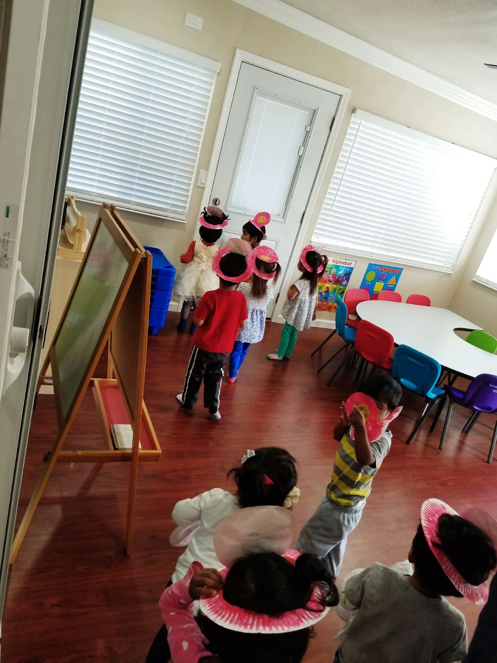 Santa Clara Sunshine Daycare & Learning Center | 457 Greenwood Dr, Santa Clara, CA 95054, USA | Phone: (408) 391-2468