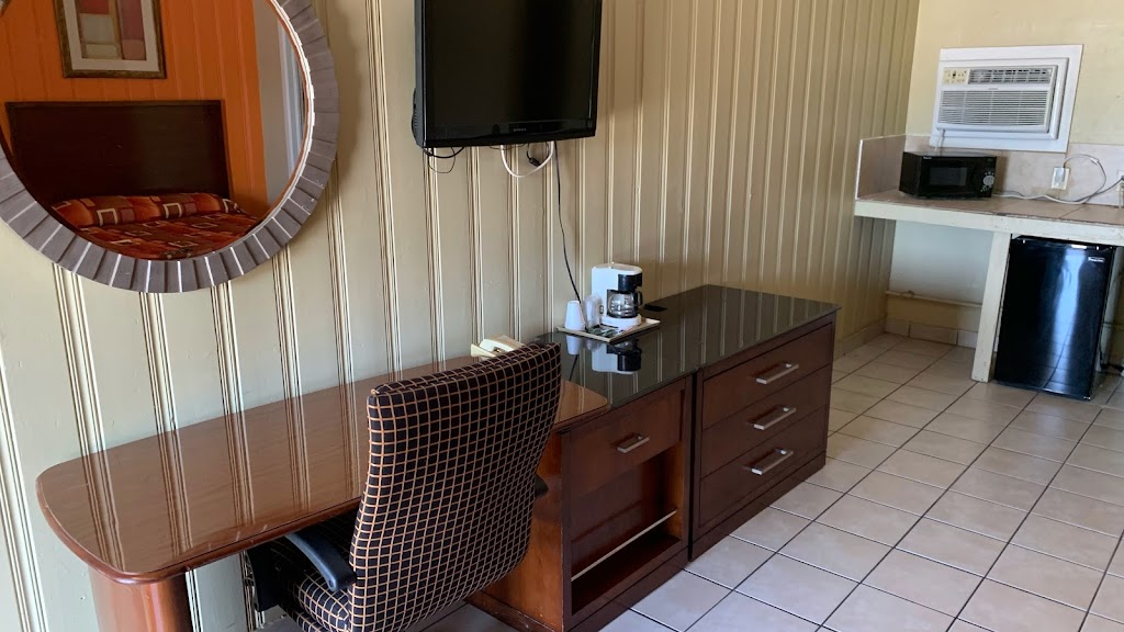 Budget Inn Greenville | 1600 I-30 Frontage Rd, Greenville, TX 75402, USA | Phone: (903) 454-6390