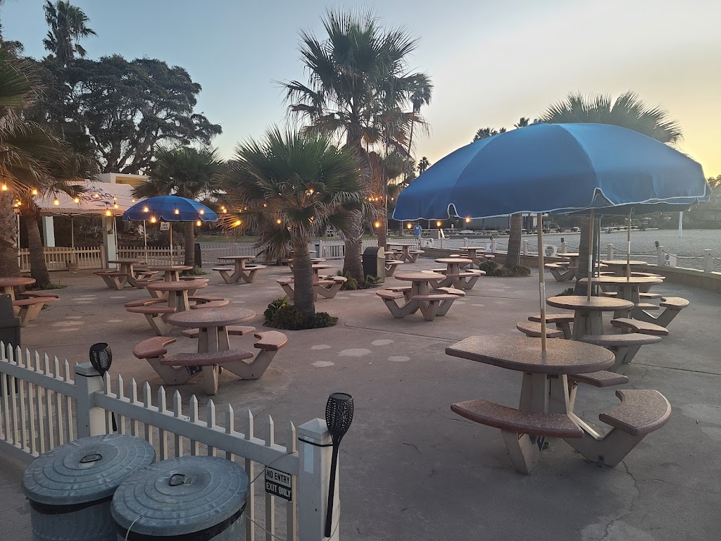 Doho Cafe at Doheny Beach | 25300 Dana Point Harbor Dr, Dana Point, CA 92629 | Phone: (949) 538-9512