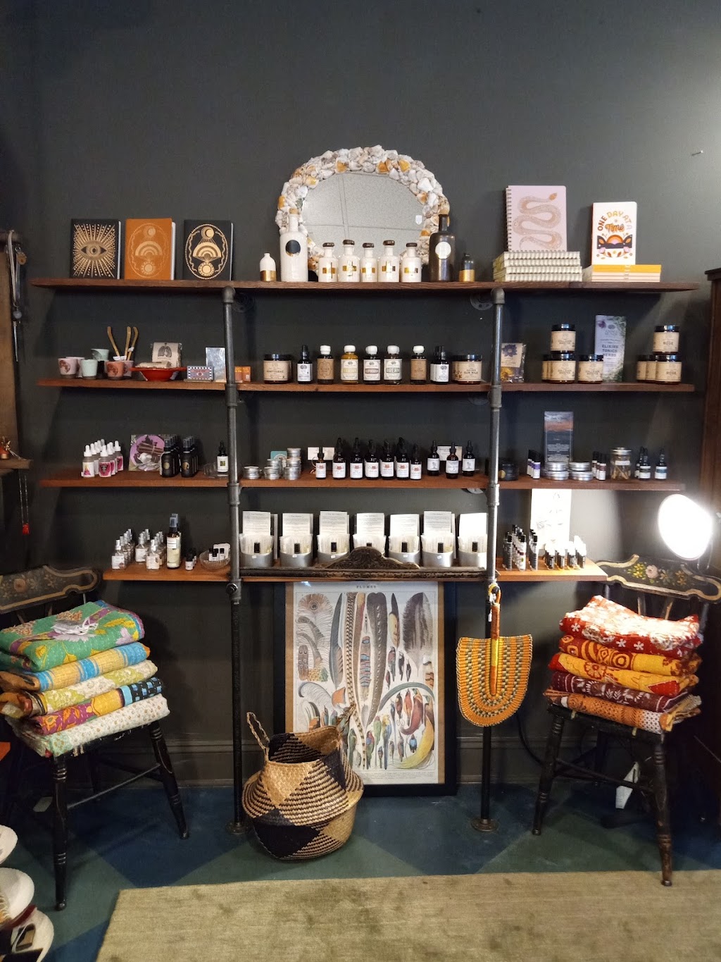 Oakmoss Attic | 49 W Salisbury St, Pittsboro, NC 27312, USA | Phone: (919) 906-9308