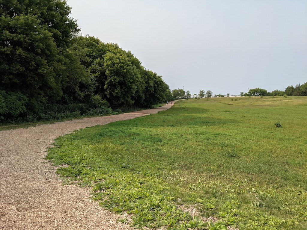 Bloomington Off-leash Dog Park | Nesbitt Ave S & West 110th Street, Bloomington, MN 55438, USA | Phone: (952) 563-8877