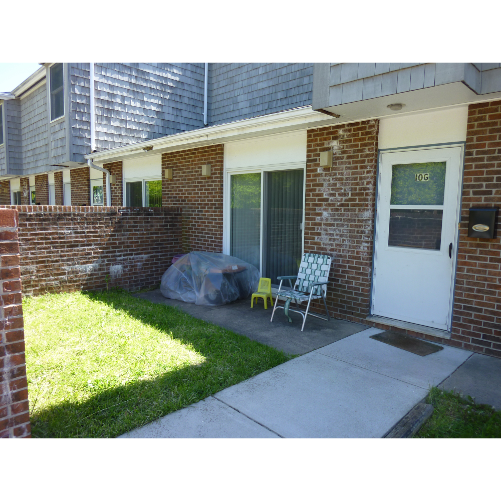 Eggerts Crossing Village | 175 Johnson Ave #1, Trenton, NJ 08648, USA | Phone: (609) 883-7111