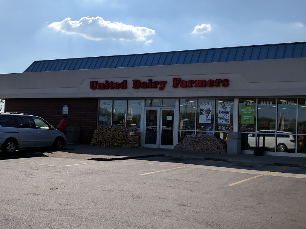 United Dairy Farmers | 8295 Cincinnati Dayton Rd, West Chester Township, OH 45069, USA | Phone: (513) 777-1059
