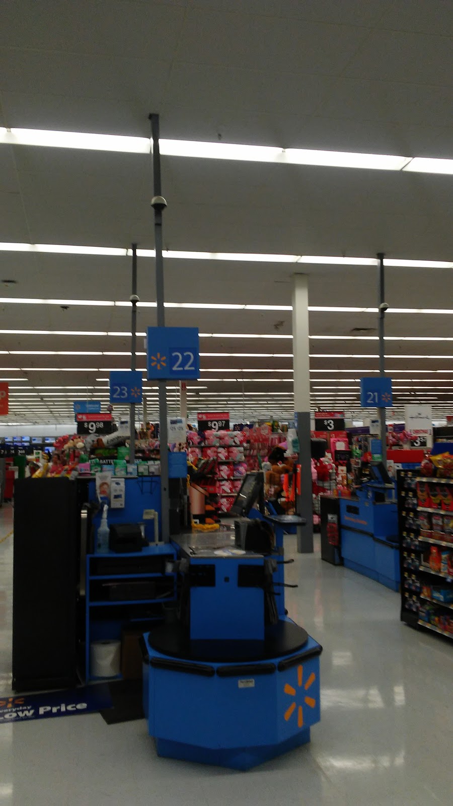 Walmart Supercenter | 8500 Jones Maltsberger Rd, San Antonio, TX 78216, USA | Phone: (210) 377-1899