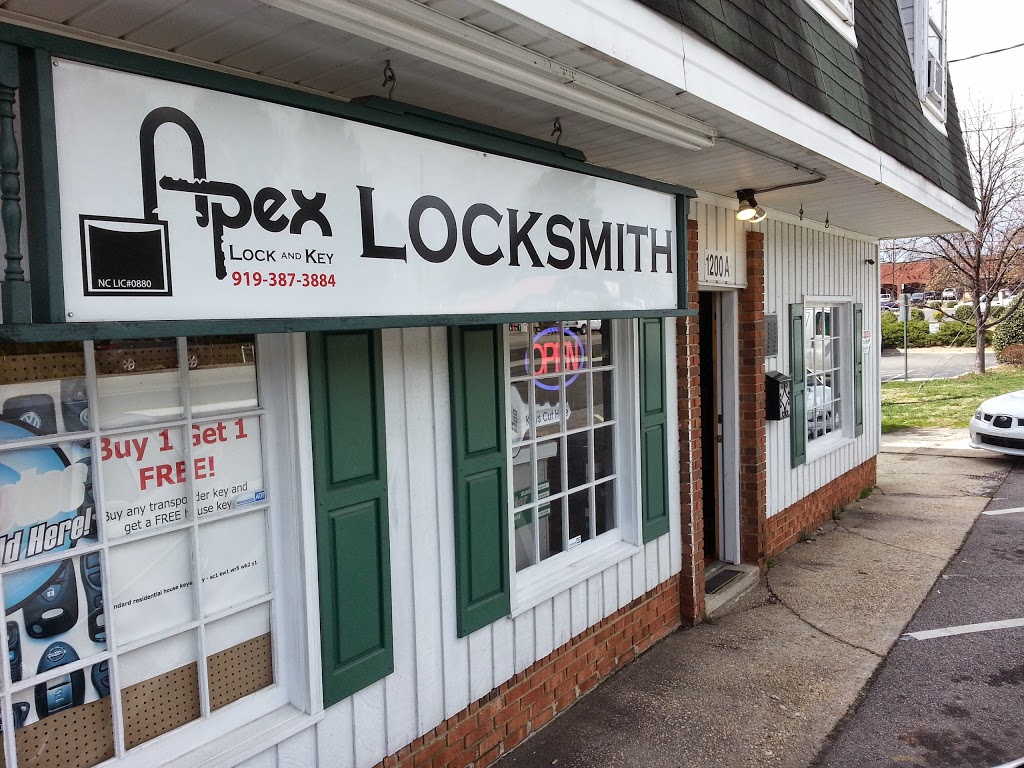 Apex Lock and Key Locksmith | 1200 E Williams St A, Apex, NC 27502, USA | Phone: (919) 387-3884
