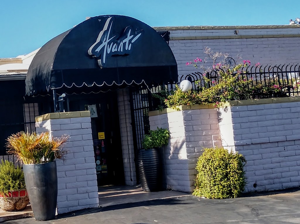 Avanti Restaurant | 2728 E Thomas Rd, Phoenix, AZ 85016 | Phone: (602) 956-0900