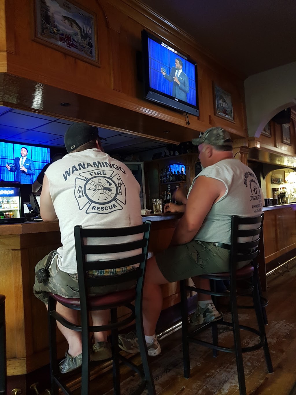 JBs Tavern | 112 Main St, Wanamingo, MN 55983, USA | Phone: (507) 824-2100