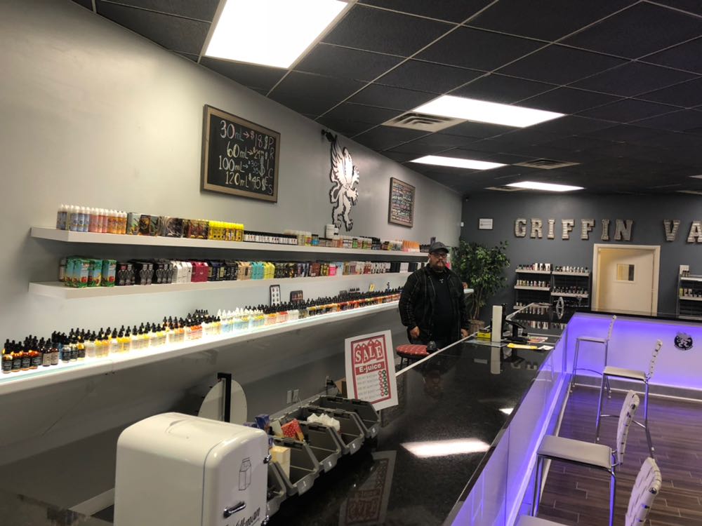 Griffin Vape | 10070 Midlothian Tpke, Richmond, VA 23235, USA | Phone: (804) 729-4512