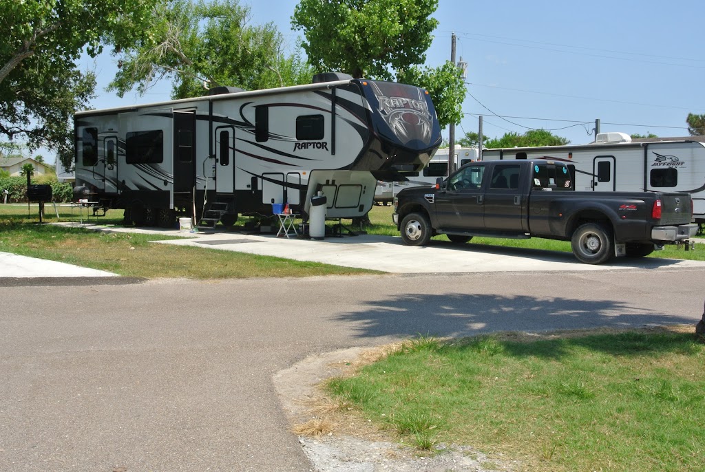 Shady Grove RV & Mobile Home Park | 2919 Waldron Rd, Corpus Christi, TX 78418, USA | Phone: (361) 937-1314