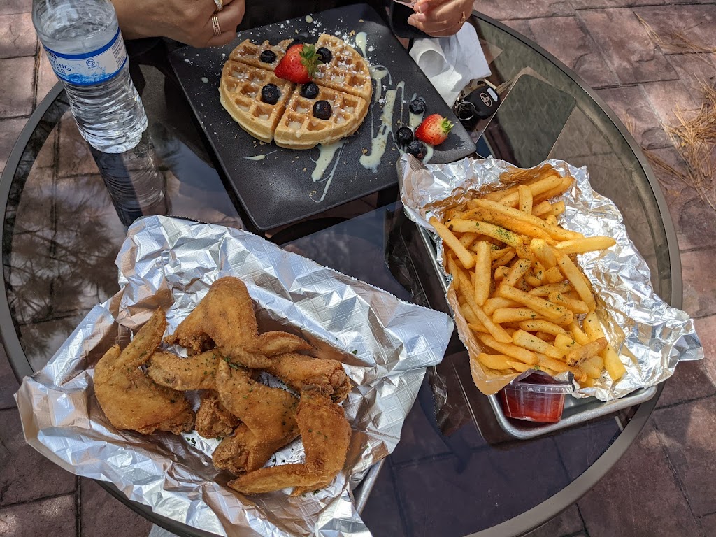 Jaquays Chicken and Waffles | 4312 St Goar St ste a, Dickinson, TX 77539, USA | Phone: (832) 820-8560