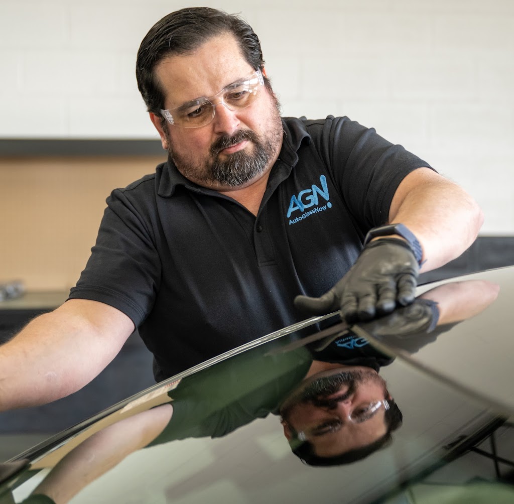 Auto Glass Now | 1050 N Fairway Dr Ste C106, Avondale, AZ 85323, USA | Phone: (480) 573-0935