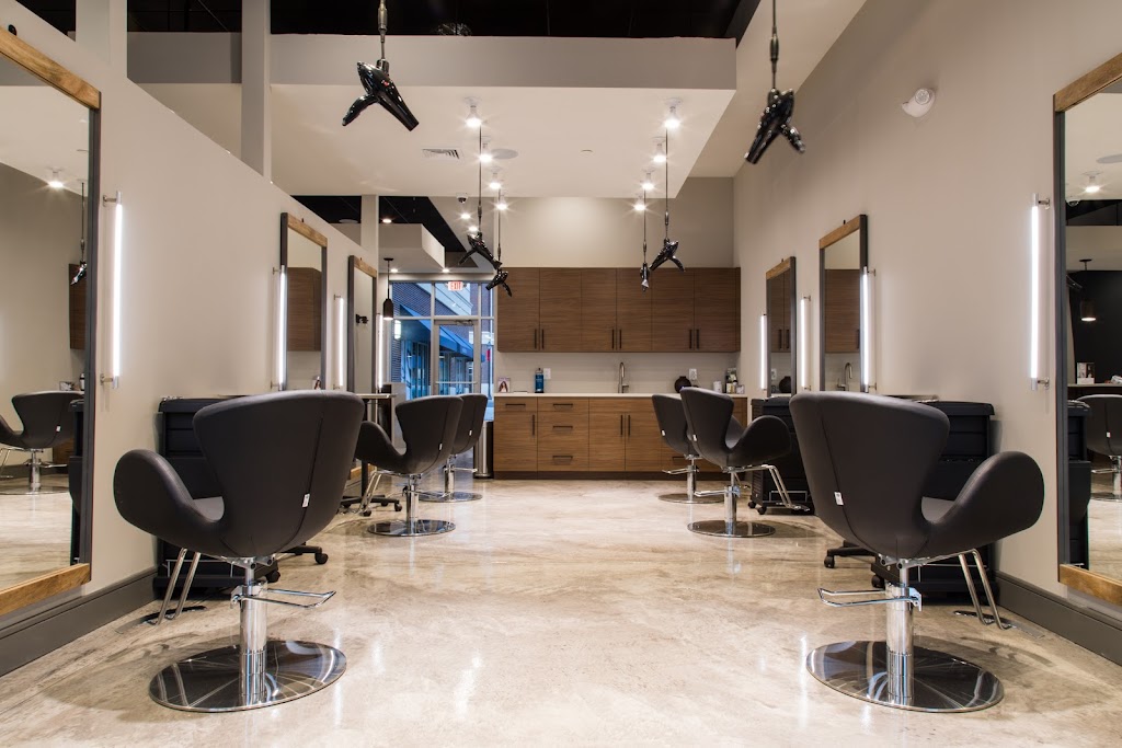 Hair Worx Salon + Beauty Bar | 100 Campustown Circle, #102, Ewing Township, NJ 08618 | Phone: (609) 718-0888