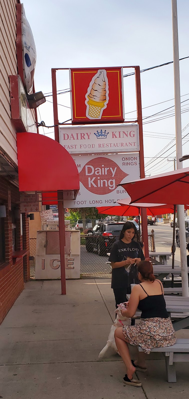 Dairy King | 169 Main St, Norwalk, CT 06851, USA | Phone: (203) 847-9314