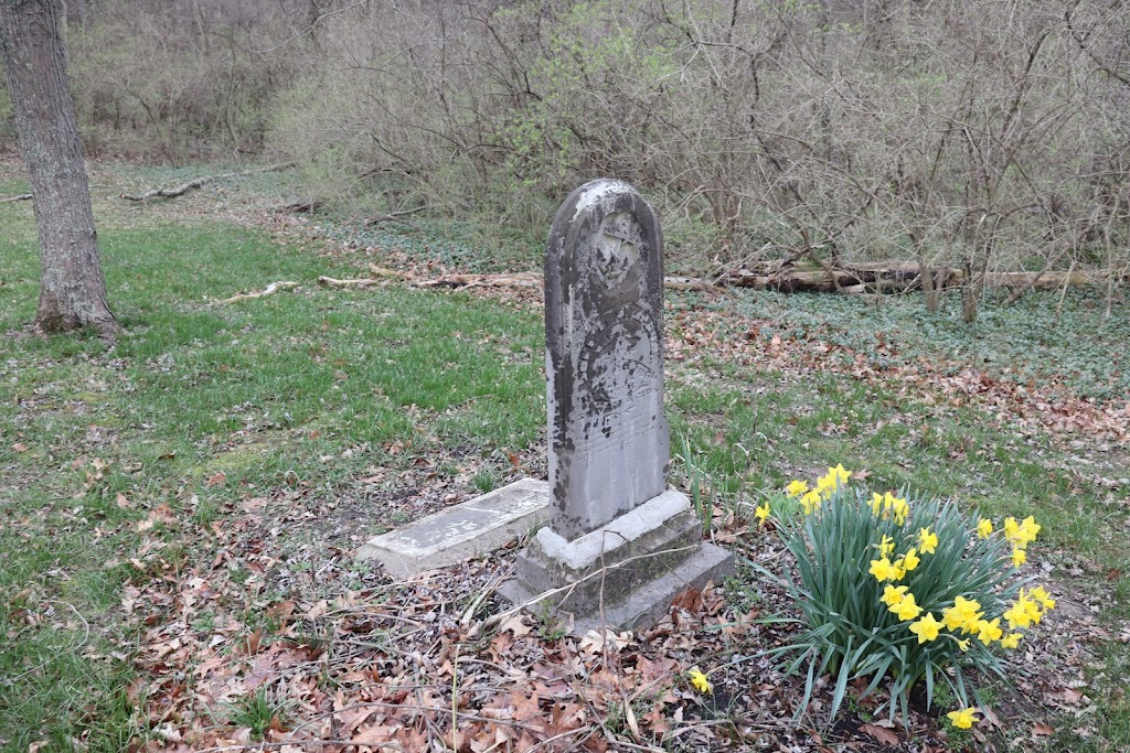 Bunker Hill Universalist Pioneer Cemetery | 5351 Reily Millville Rd, Oxford, OH 45056, USA | Phone: (513) 867-5835