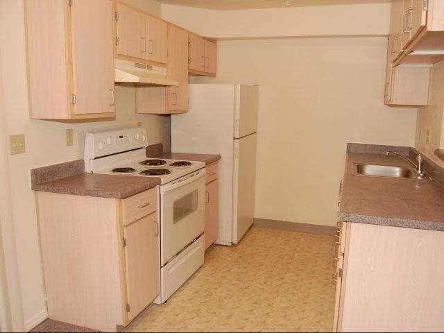 Darrins Place Apartments | 4439 NE 131st Pl #A7, Portland, OR 97230, USA | Phone: (971) 200-8438