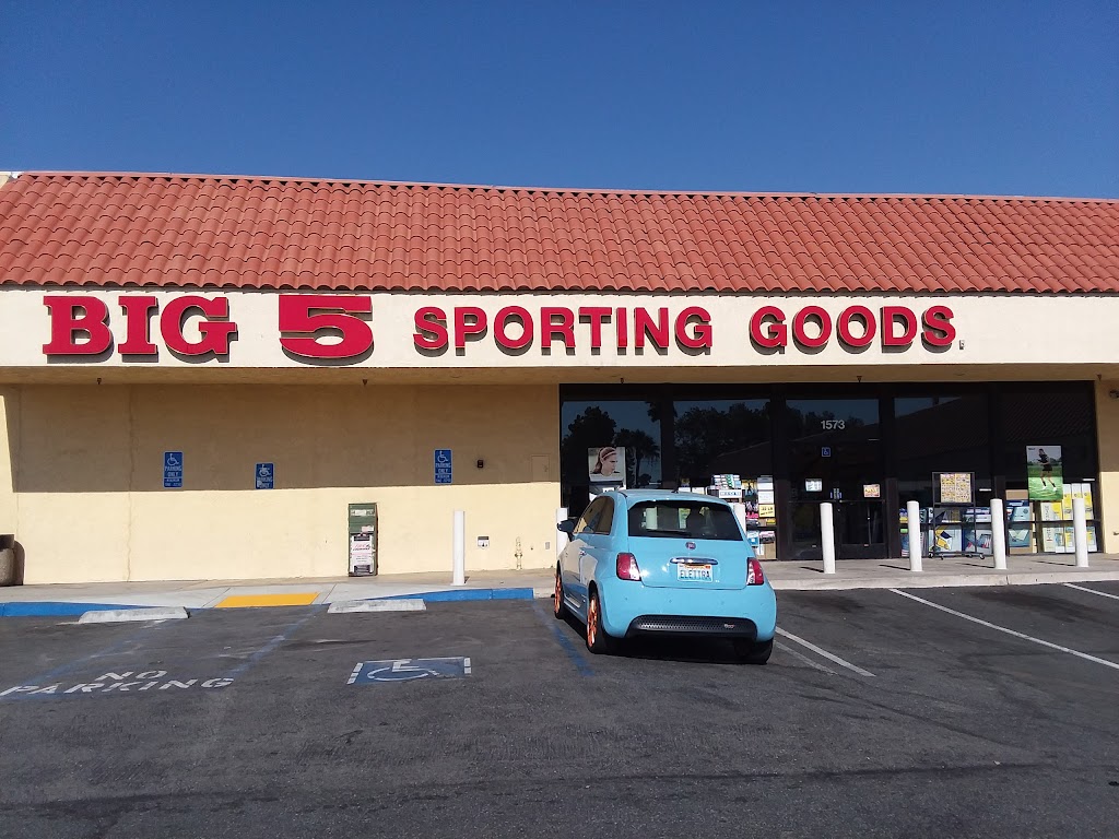 Big 5 Sporting Goods | 1573 W Redlands Blvd, Redlands, CA 92373, USA | Phone: (909) 335-5950