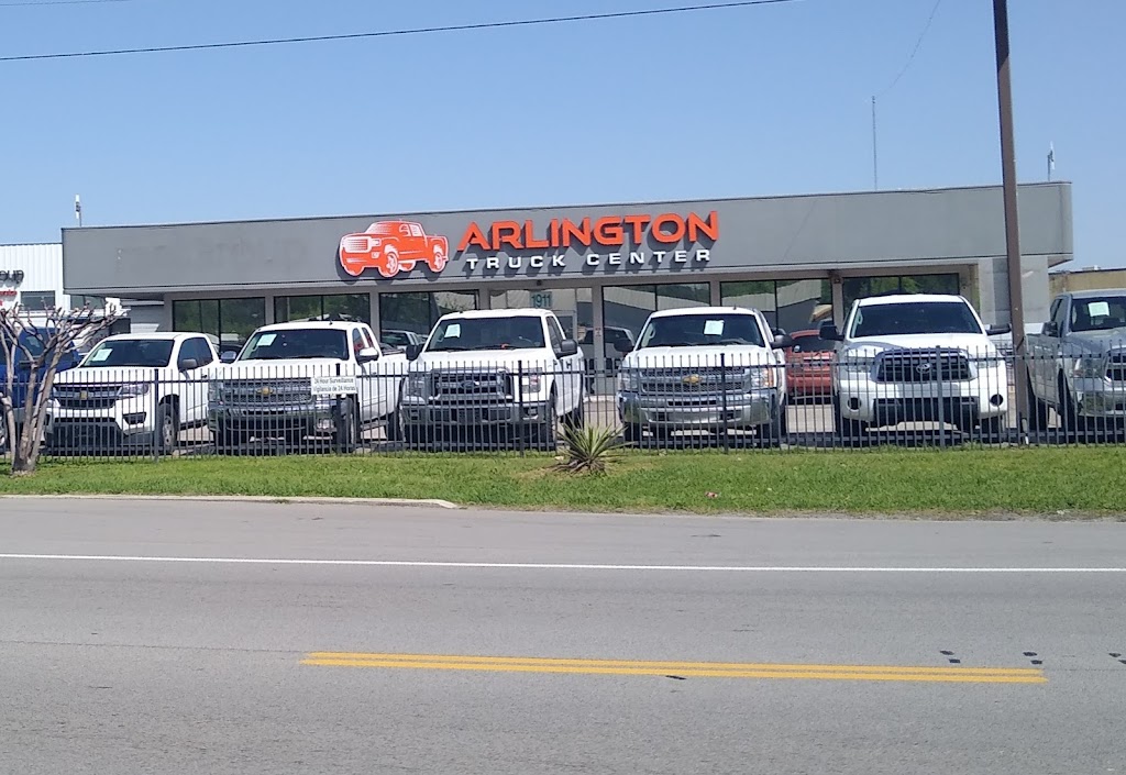 Arlington Truck Center | 1911 E Division St, Arlington, TX 76011, USA | Phone: (817) 918-9500