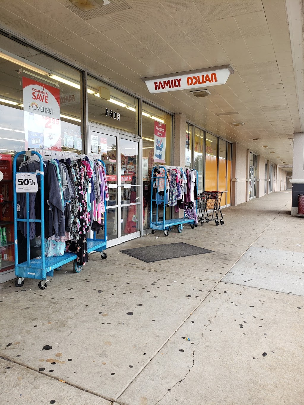 Family Dollar | 6508 Hull St Rd N North, Richmond, VA 23224, USA | Phone: (804) 799-6167 Family Dollar | 6508 Hull St Rd N North, Richmond, VA 23224, USA | Phone: (804) 799-6167