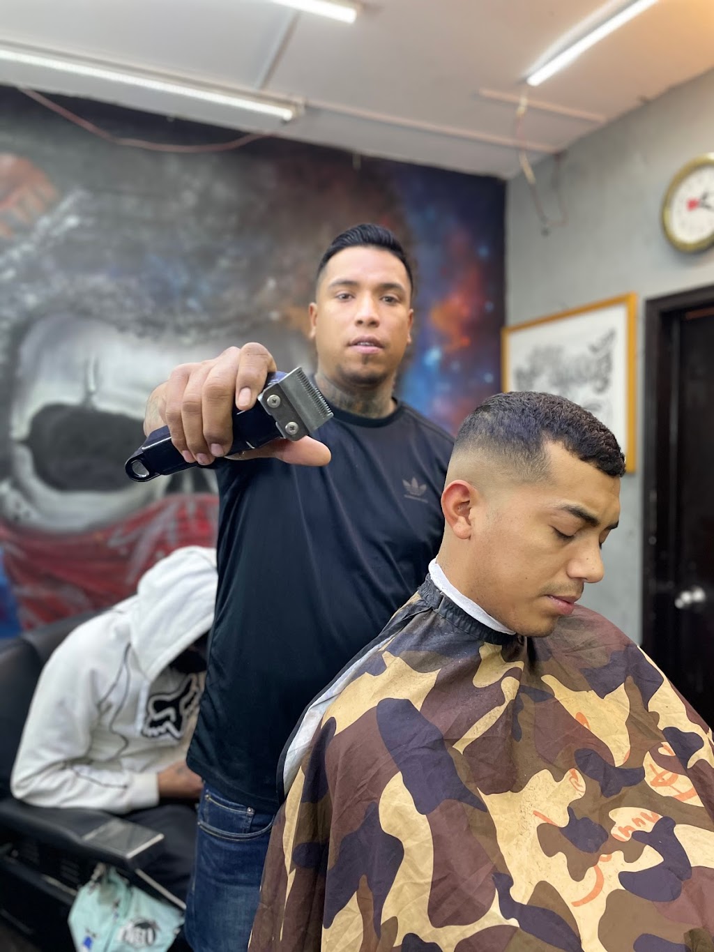 Ghetto Barber Shop | 10589 22206, Ignacio Allende, Matamoros Norte-Centro-Sur, Mariano Matamoros, 22206 Tijuana, B.C., Mexico | Phone: 664 558 0760