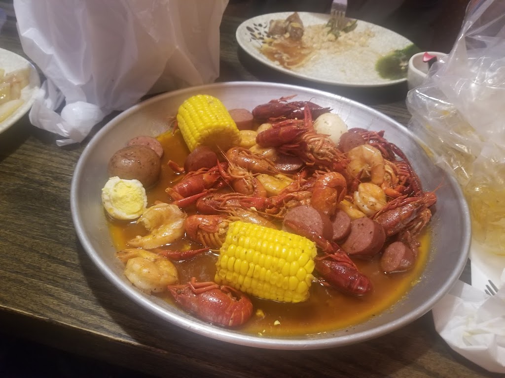 Crab Party | 161 E Lincoln Trail Blvd, Radcliff, KY 40160, USA | Phone: (270) 319-4905