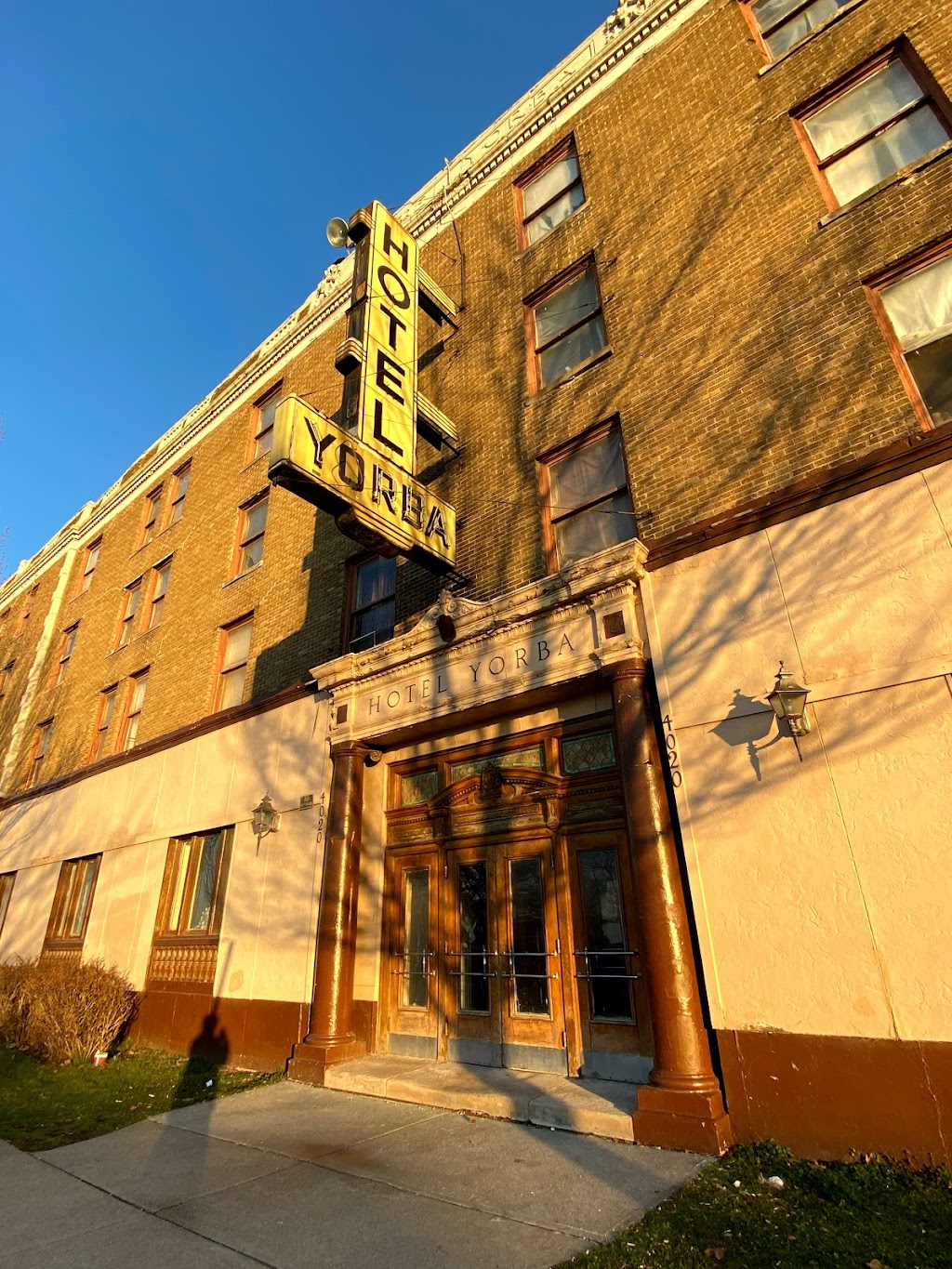 Yorba Hotel | 4020 W Lafayette Blvd, Detroit, MI 48209, USA | Phone: (313) 554-2250