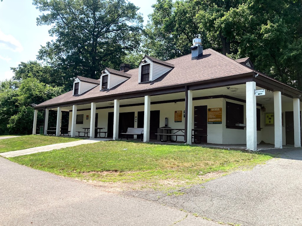 Echo Lake Park Pedal Boats & Cafe | Park Dr, Mountainside, NJ 07092, USA | Phone: (908) 527-4000