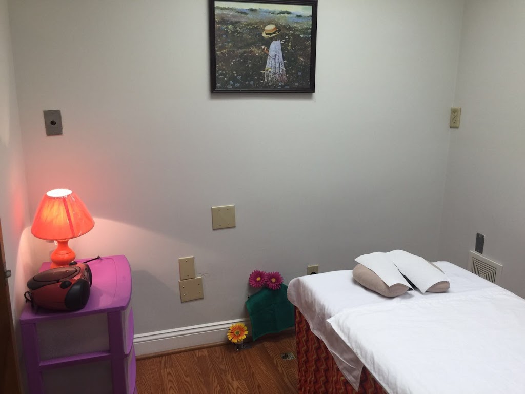 Pearl Asian Massage | 200 Packets Ct, Williamsburg, VA 23185, USA | Phone: (757) 332-3425