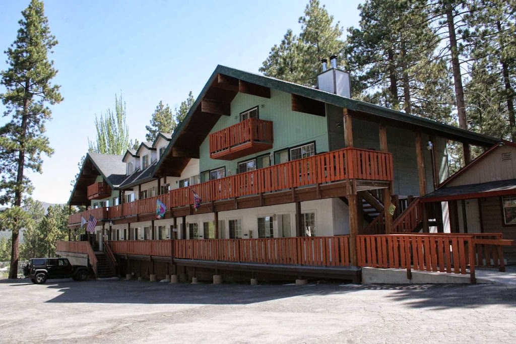 Honey Bear Lodge | 40994 Pennsylvania Ave, Big Bear Lake, CA 92315, USA | Phone: (909) 866-7825