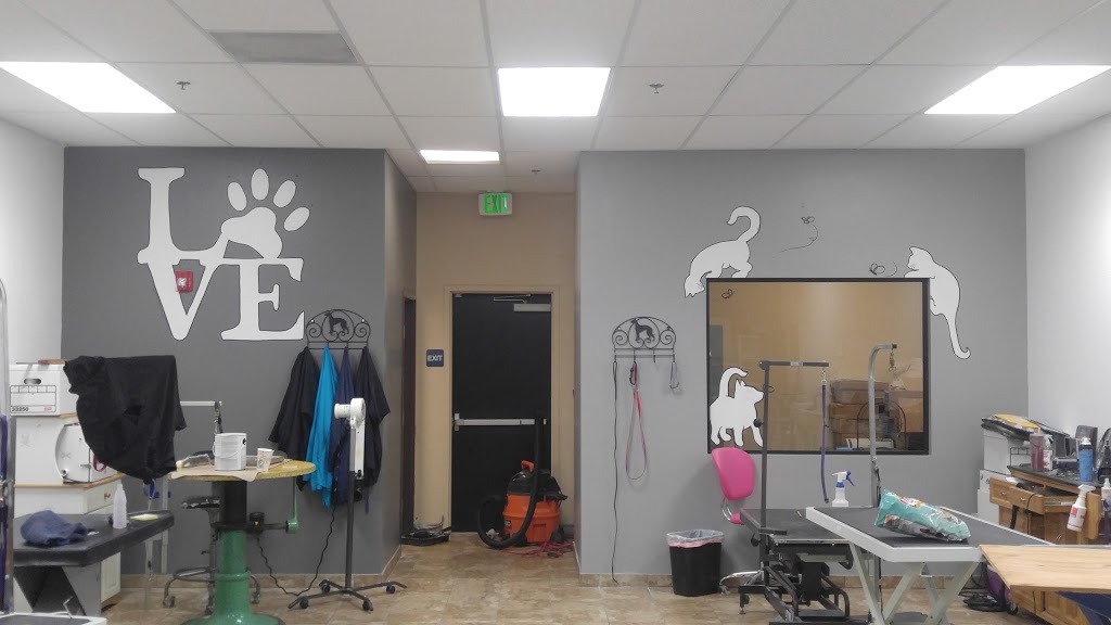 Pro-Groom | 935 Roseville Pkwy #110, Roseville, CA 95678, USA | Phone: (916) 782-4172