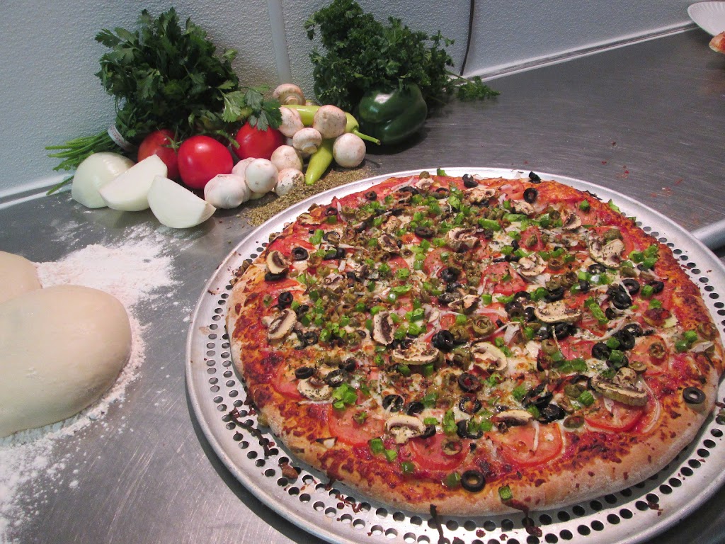Campbell Pizza | 1735 College Ave, Windsor, ON N9B 1M4, Canada | Phone: (226) 221-9696