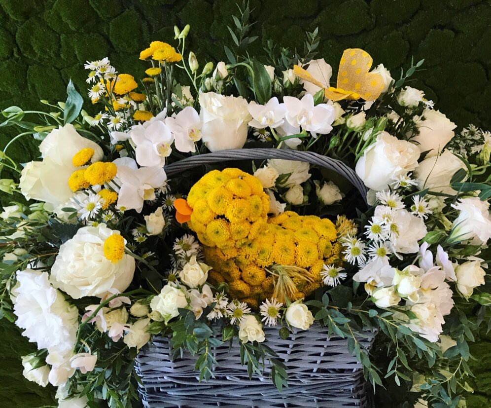 Tihanas Flowers | 12420 Ventura Blvd, Studio City, CA 91604, USA | Phone: (818) 641-9966 Tihanas Flowers | 12420 Ventura Blvd, Studio City, CA 91604, USA | Phone: (818) 641-9966