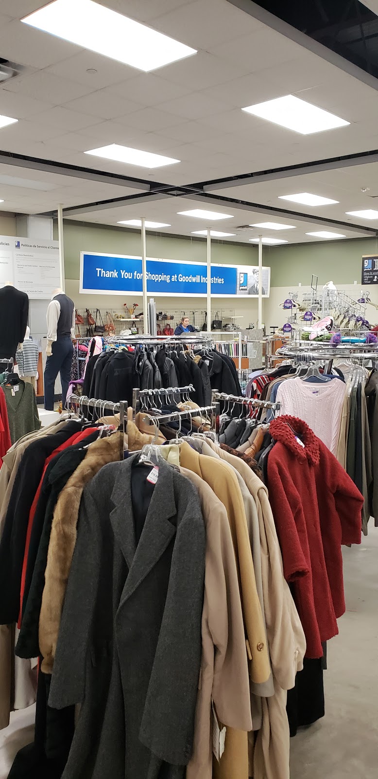 Goodwill Store & Donation Center | 919 W Main St building a, Lewisville, TX 75067 | Phone: (972) 436-3181