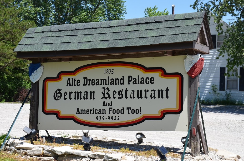 Dreamland Palace German Restaurant | 3043 IL-156, Waterloo, IL 62298, USA | Phone: (618) 939-9922