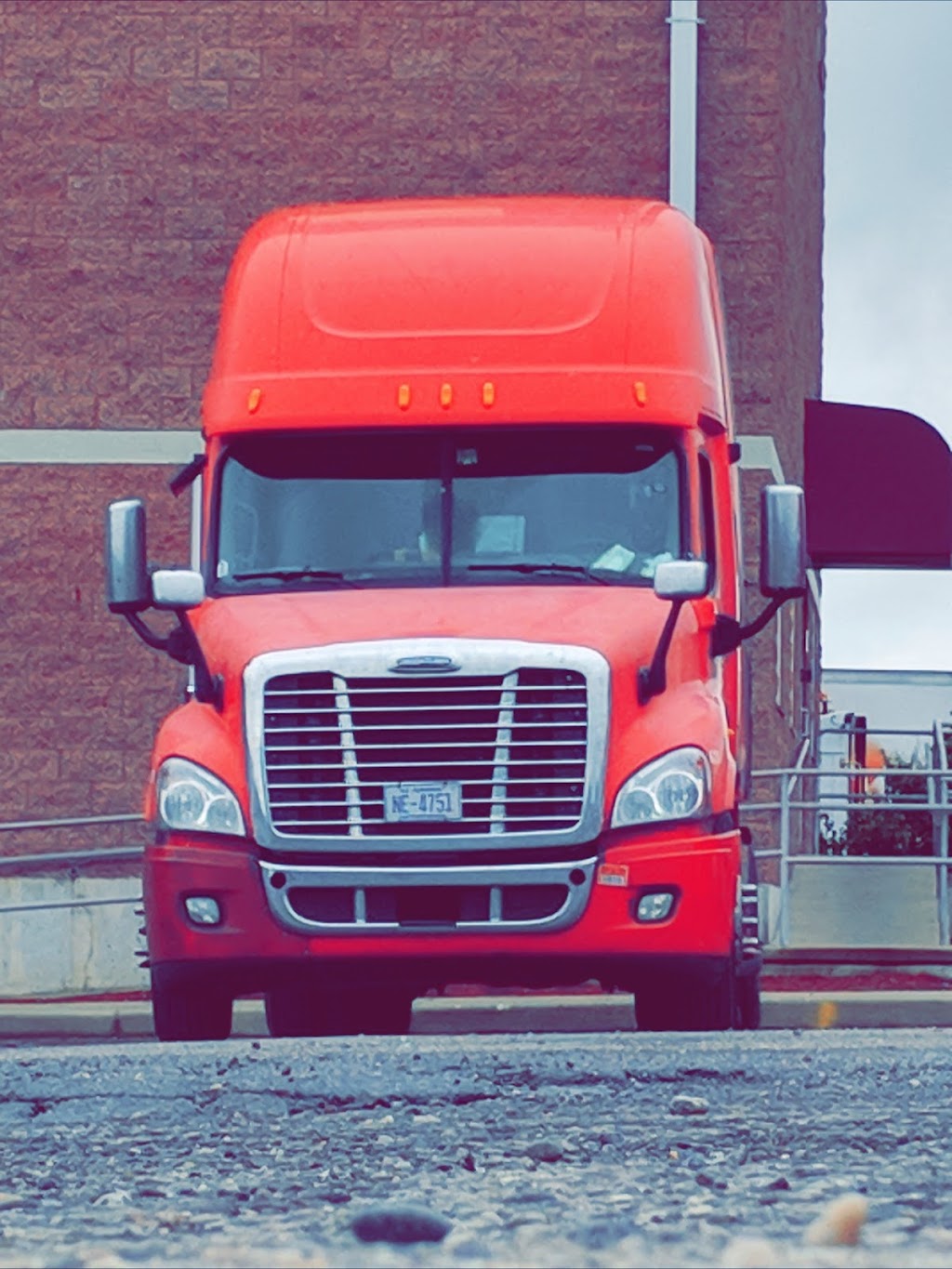 Americold Logistics Cloverleaf Massillon | 950 Cloverleaf St SE, Massillon, OH 44646, USA | Phone: (330) 833-9870